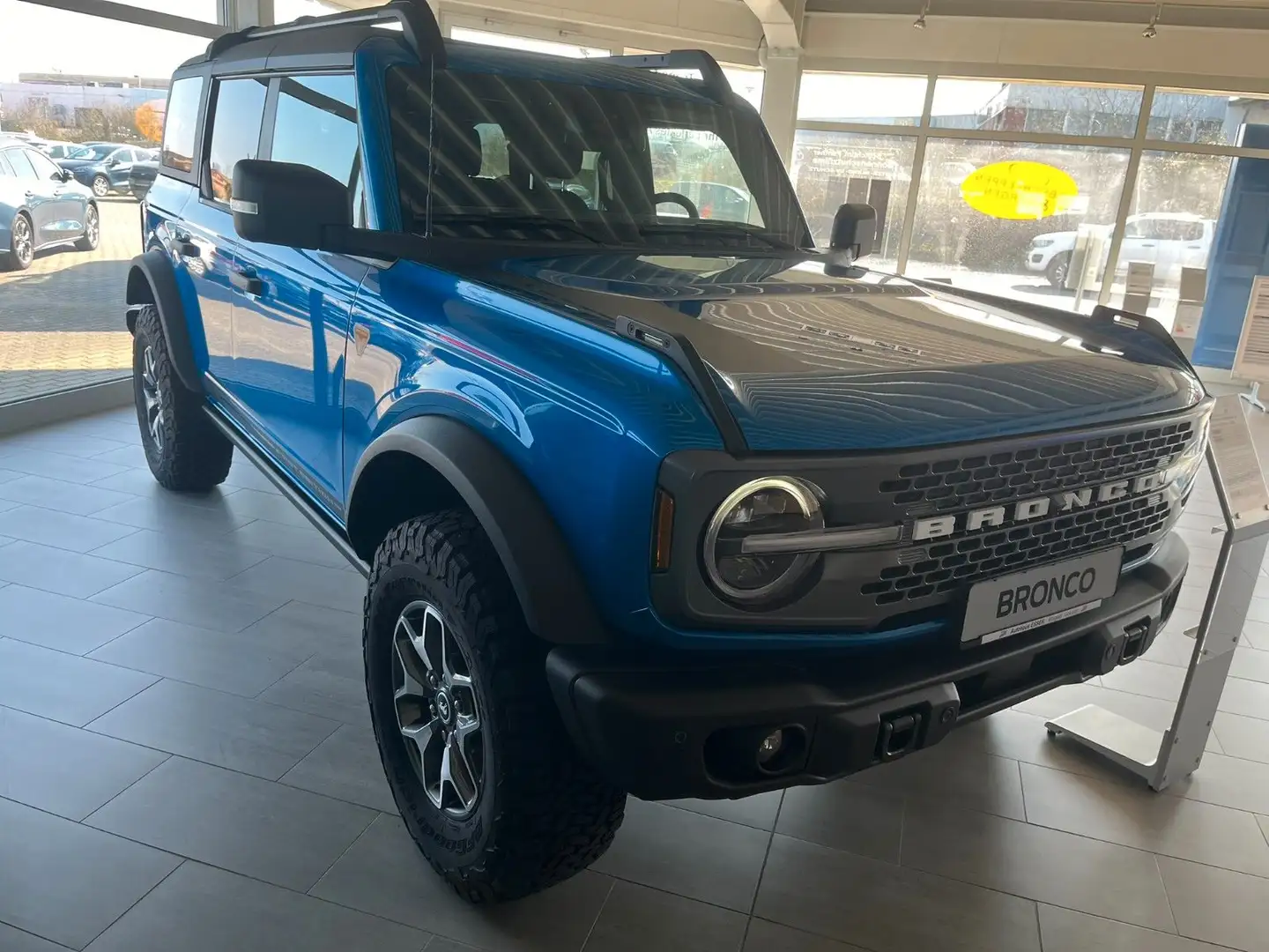 Ford Bronco Badlands e-4WD FirstEdition LED/ Blauw - 1