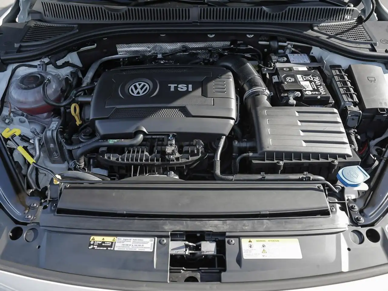 Volkswagen Jetta снимка Volkswagen Jetta