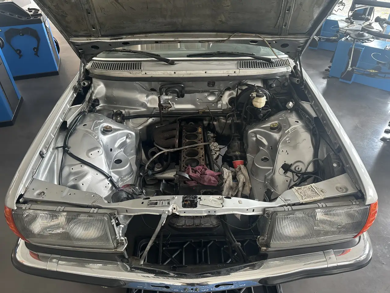 Mercedes-Benz 280CE W123, foto 9