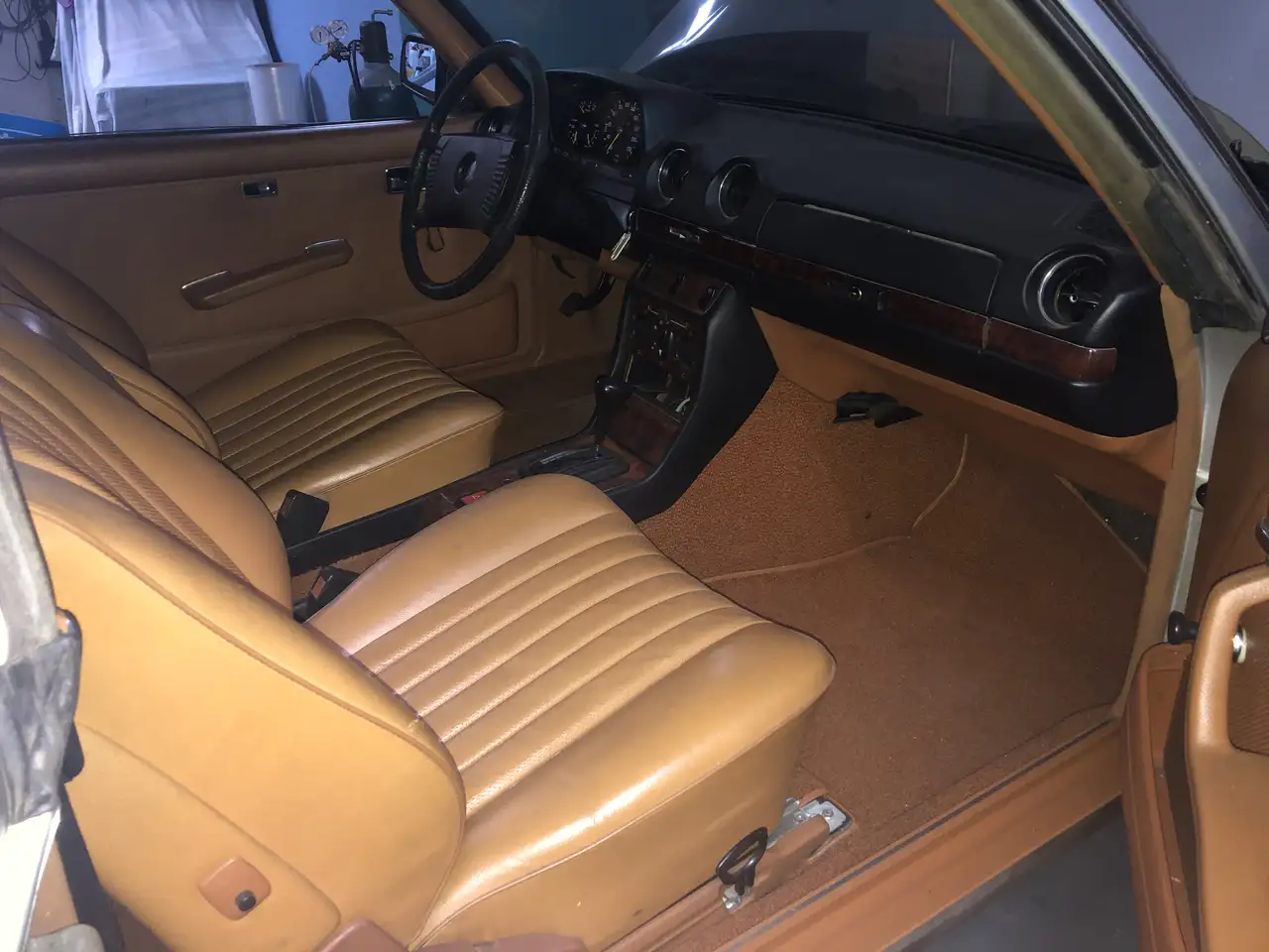 Mercedes-Benz 280CE W123, foto 2