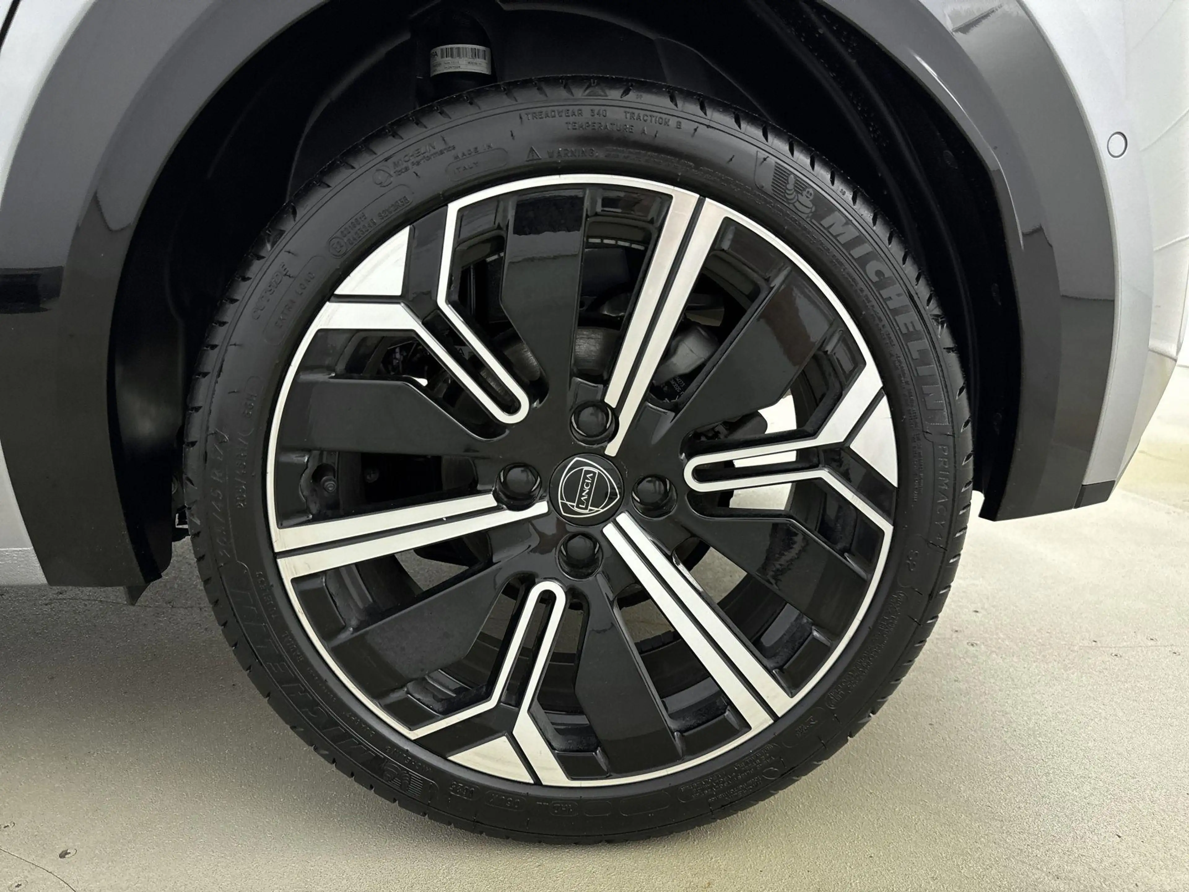 Lancia Ypsilon 1.2 Turbo Hybrid LX | Per Mnd vanaf € 399,- privat — photo 15