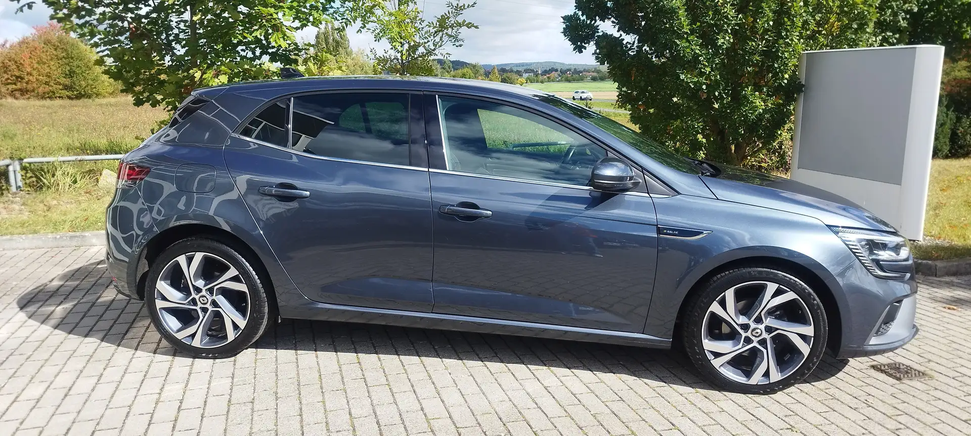 Renault Megane R.S. Line TCe 140 Grau - 1