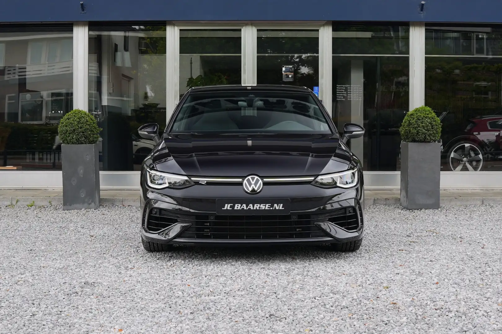 Volkswagen Golf R 2.0 TSI 4Motion Černá - 2