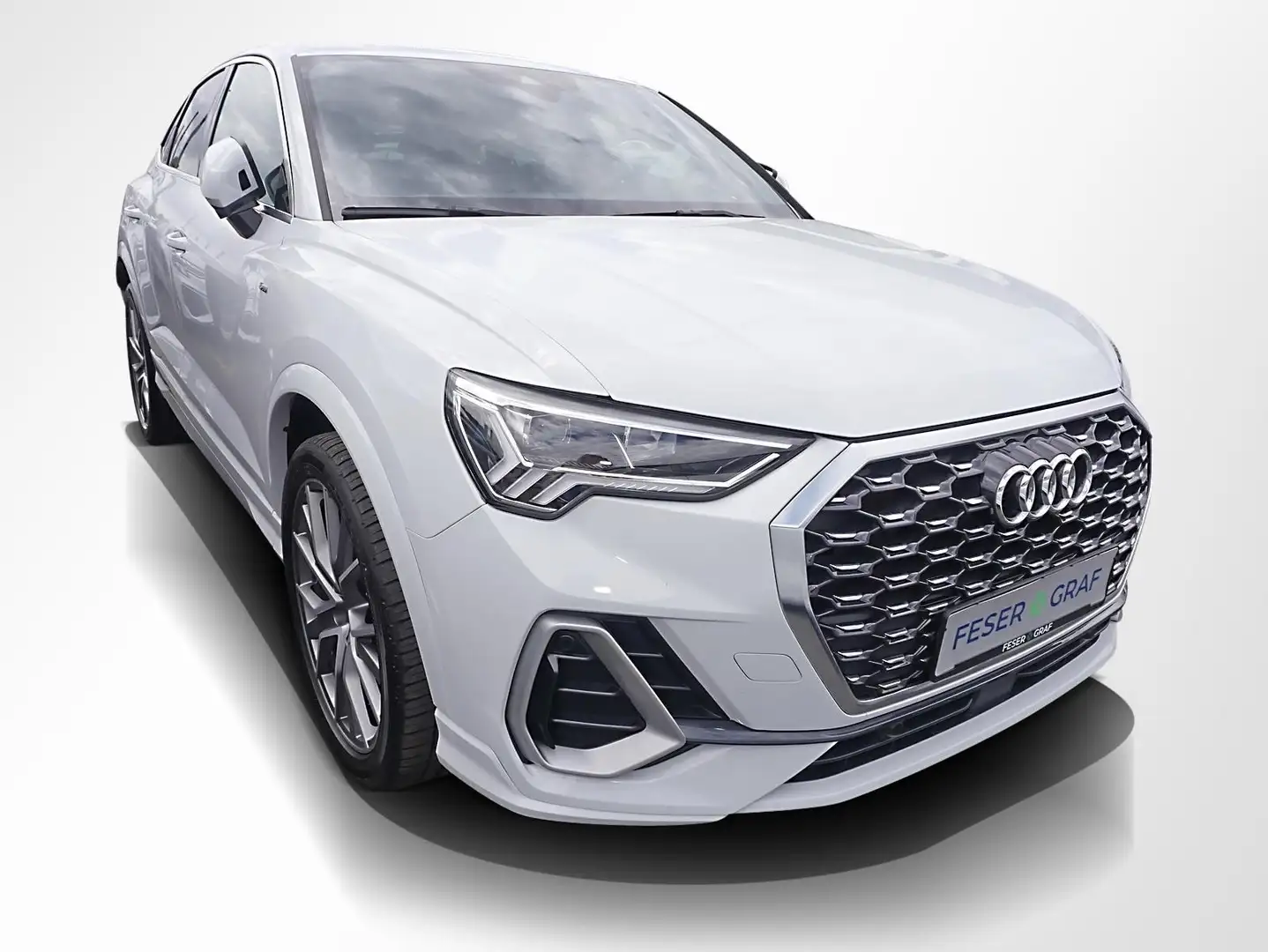Audi Q3 Sportback 45 TFSI e 2x S line LED Navi RüKa Weiß - 2