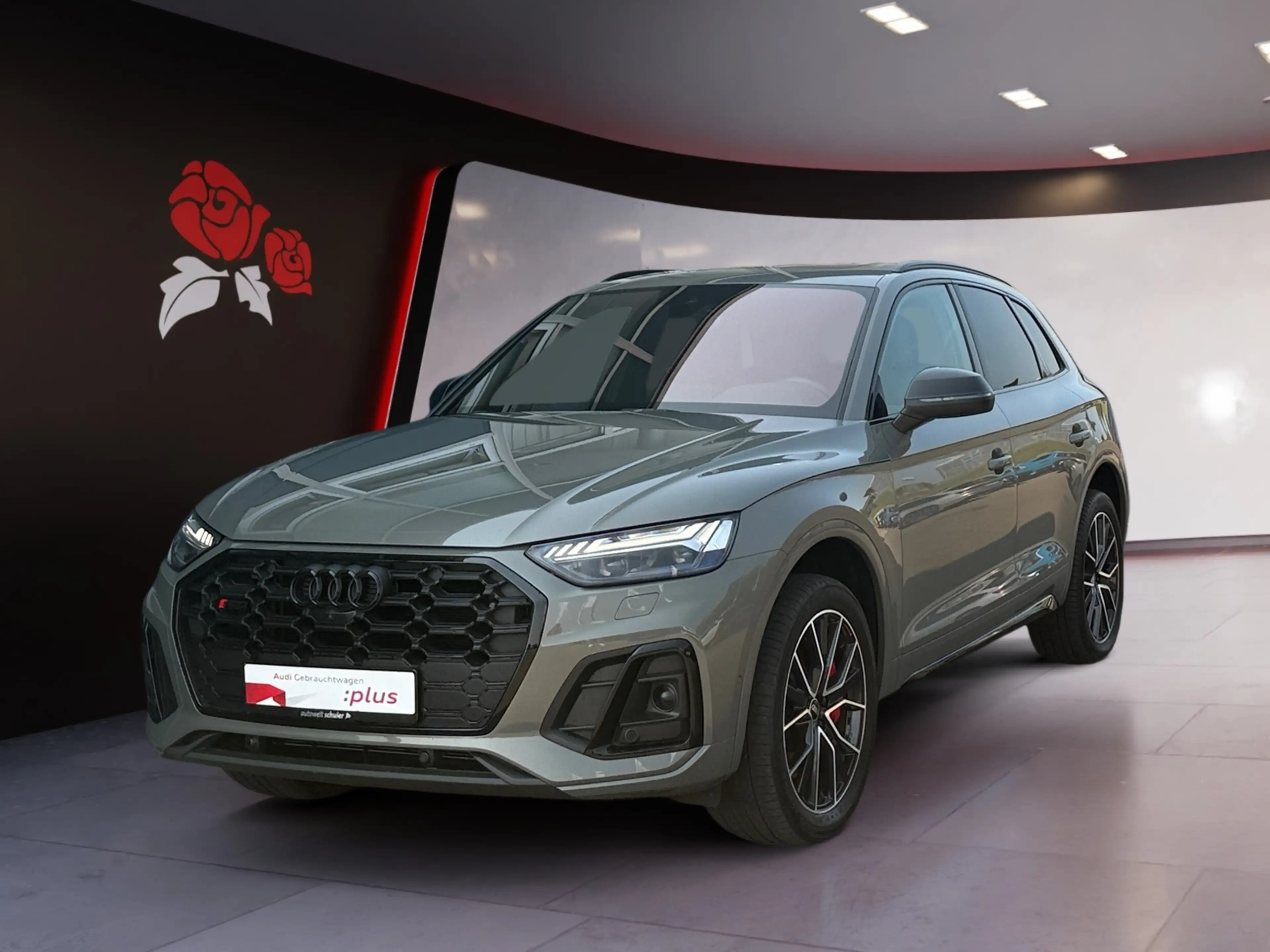 Audi SQ5 3.0 TDI quattro AHK Matrix-LED Navi Pano B&O Stan — photo 2