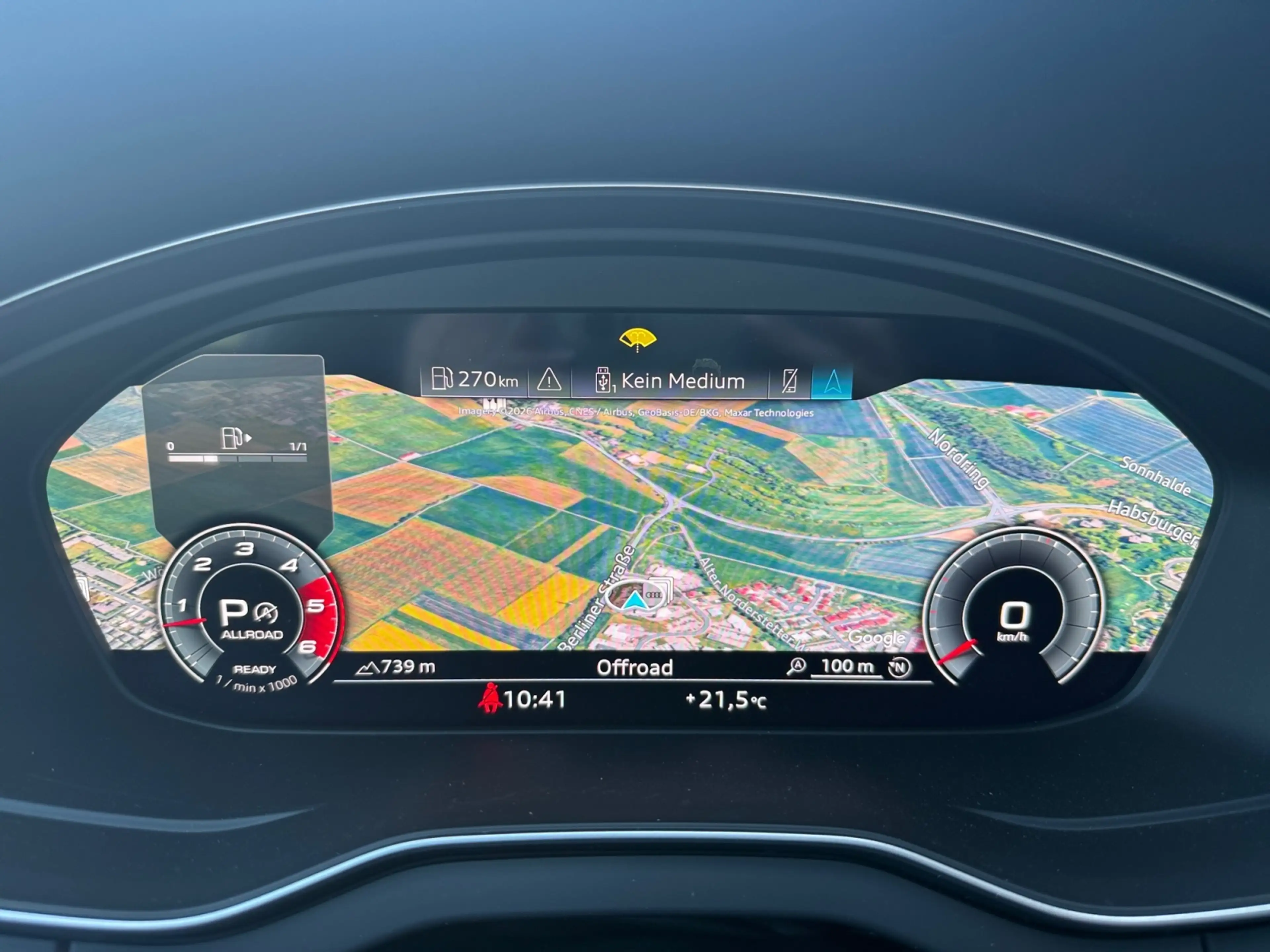 Audi SQ5 3.0 TDI quattro AHK Matrix-LED Navi Pano B&O Stan — photo 13