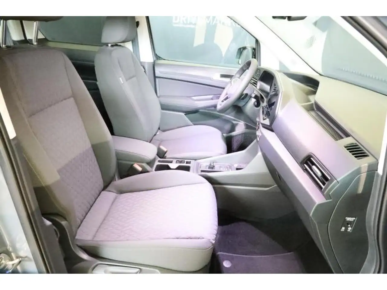 Volkswagen Caddy V Life 8