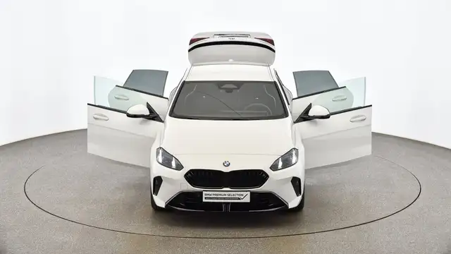 BMW 2 Series view 8