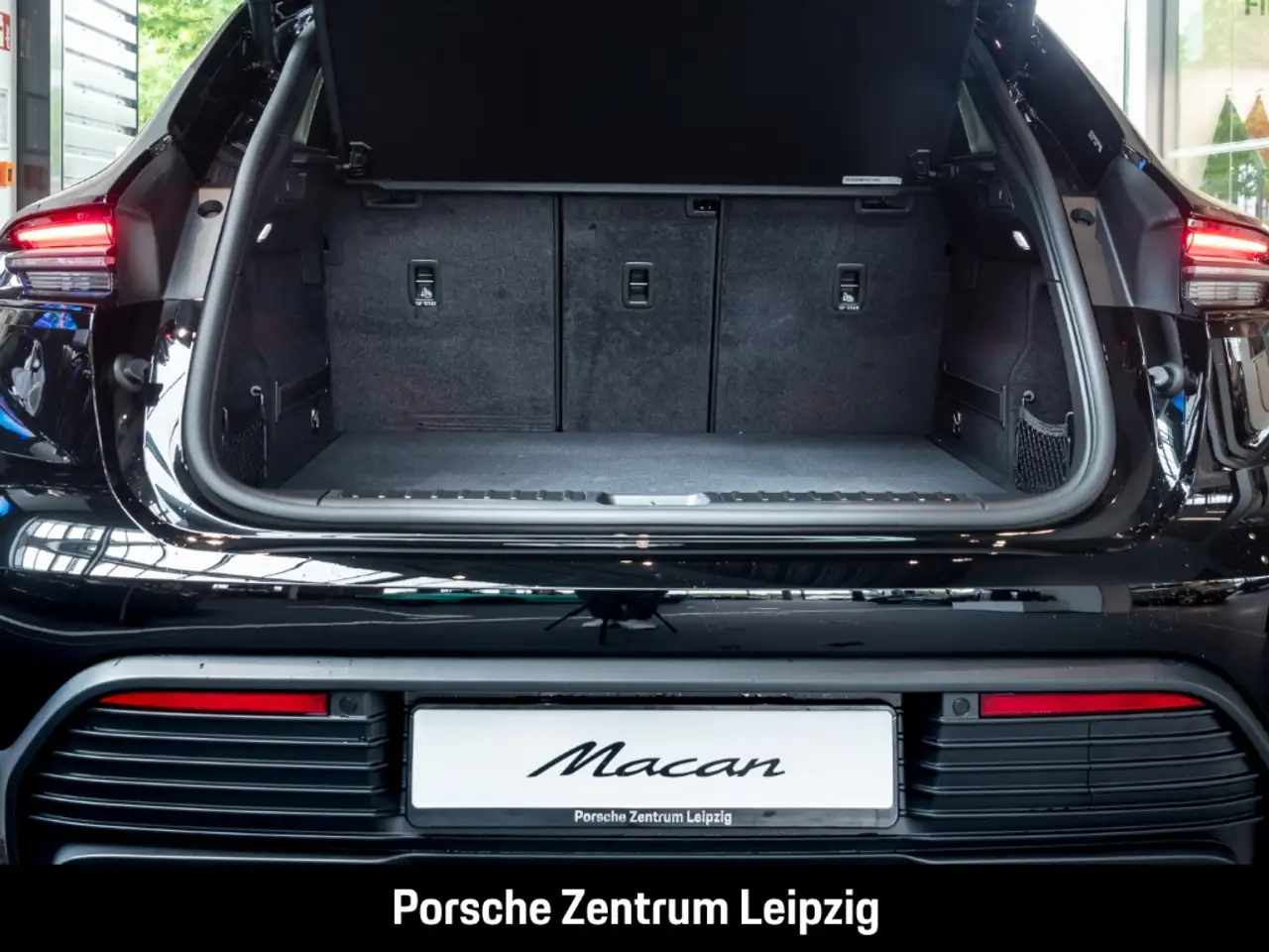Porsche Macan 2026 — фото 12