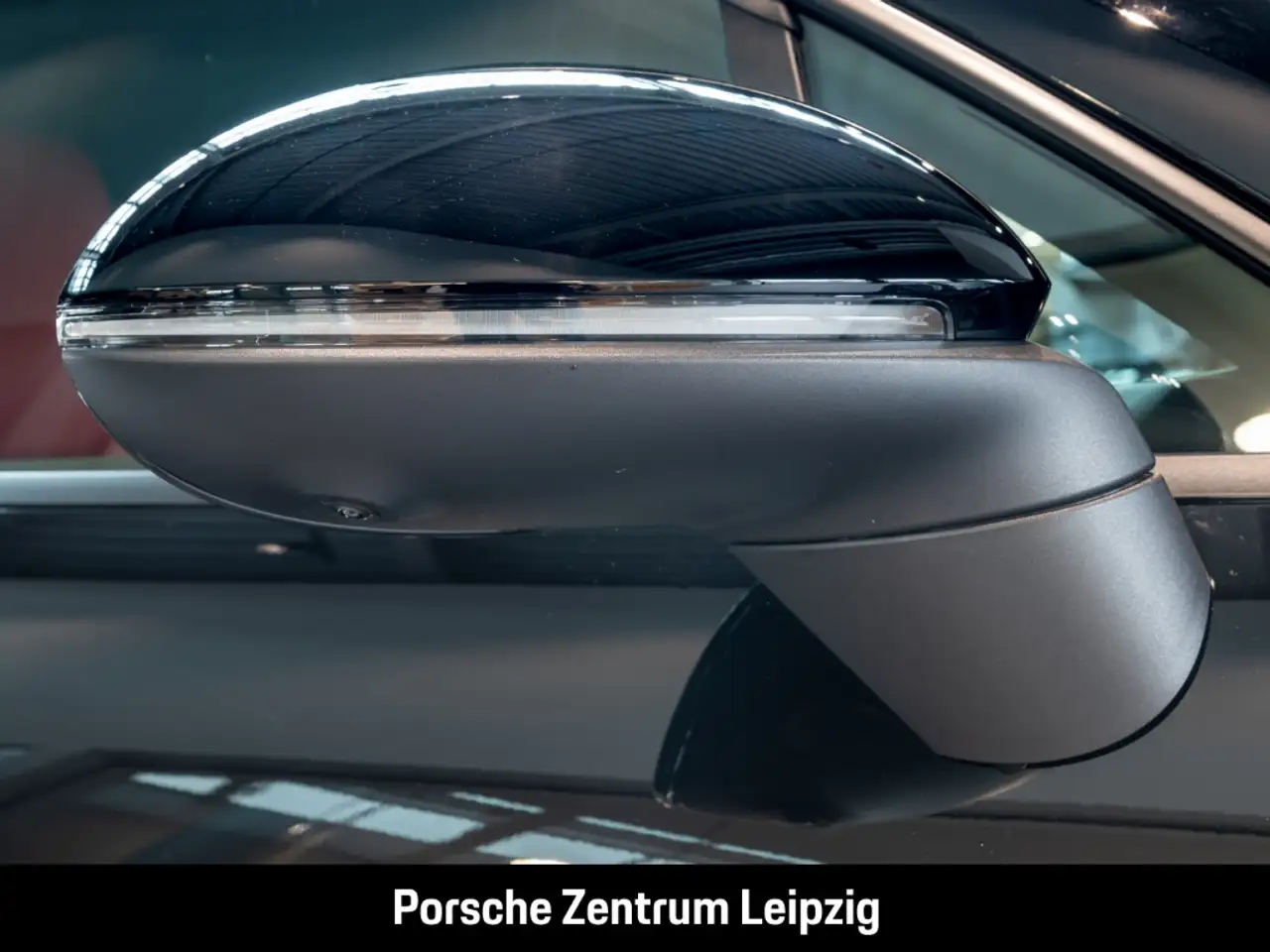 Porsche Macan 2026 — фото 11