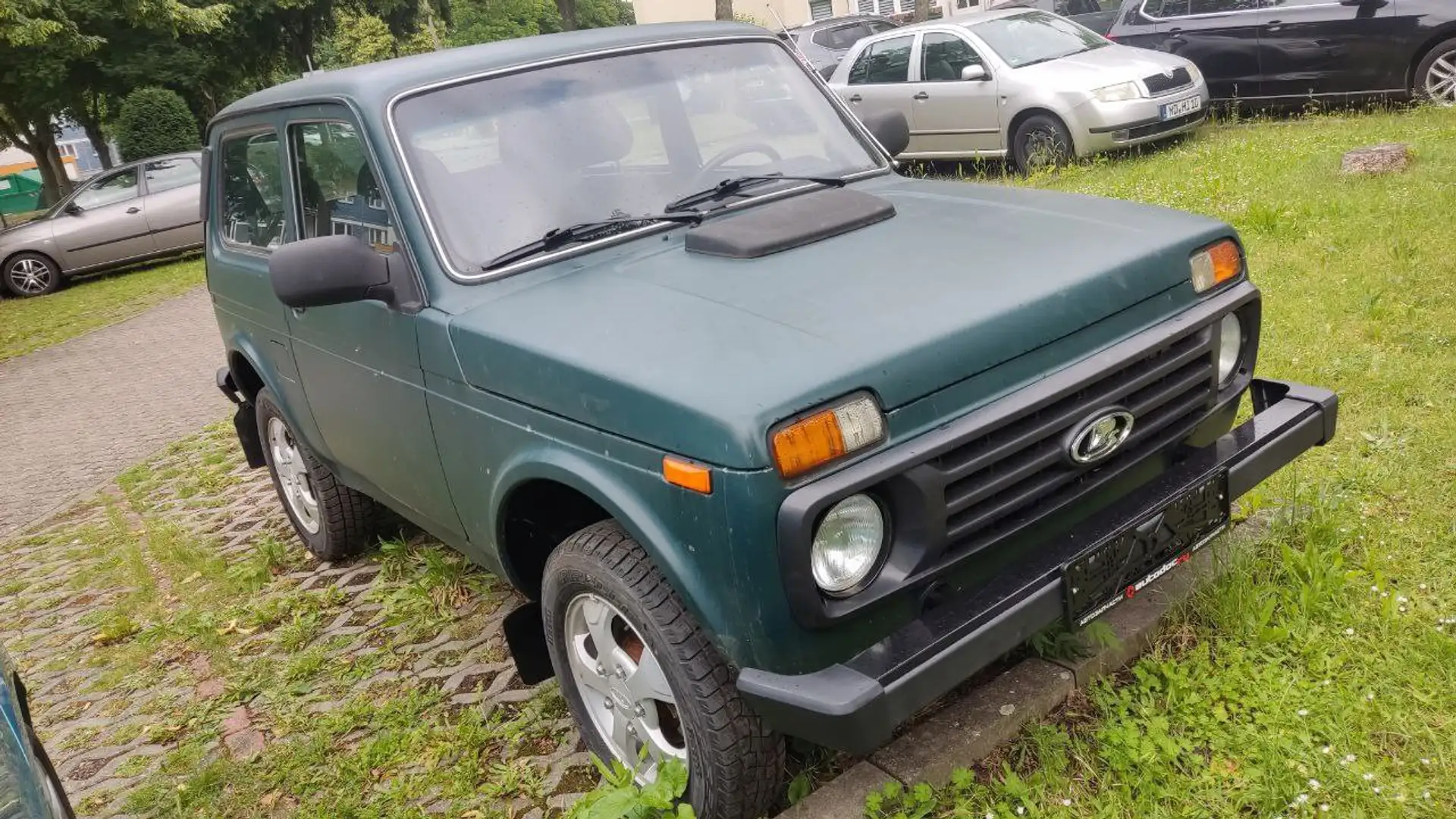 Lada Niva 1.7i Only - 2