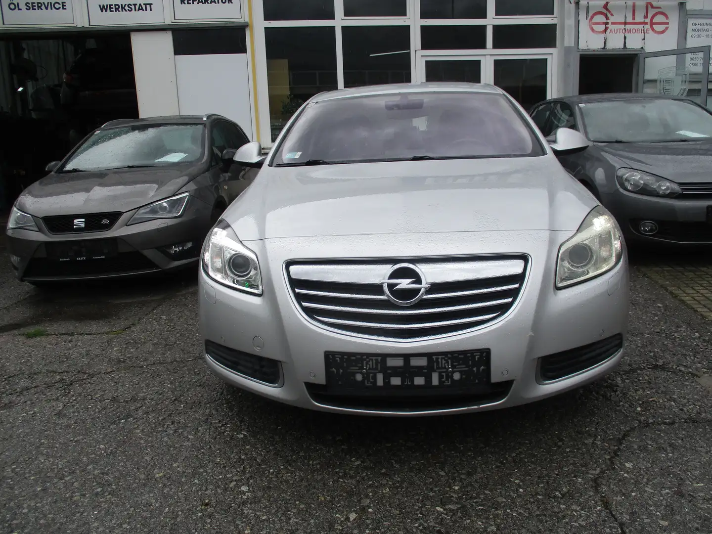 Opel Insignia Gris - 1