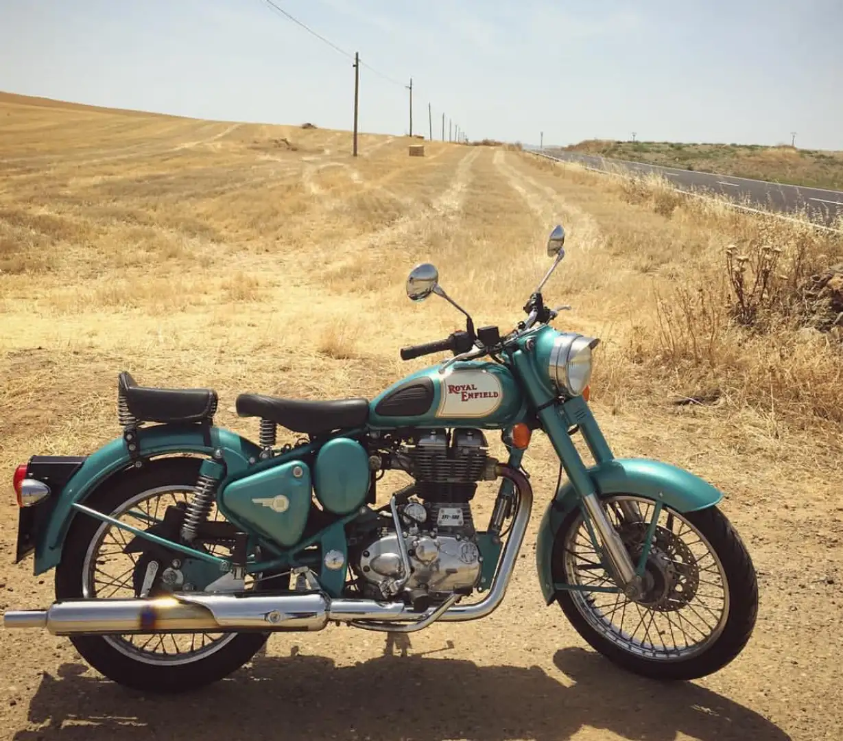 Royal Enfield Classic - 1