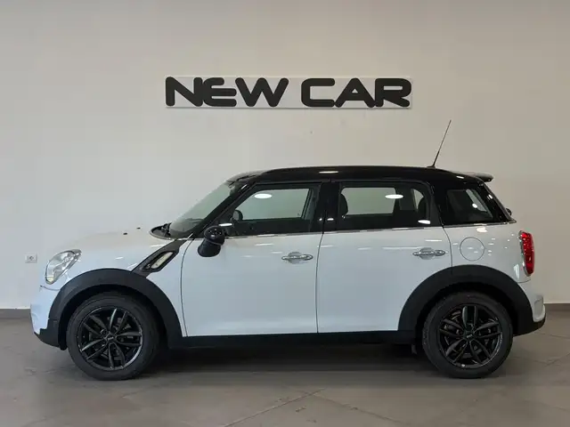Mini Countryman view 5