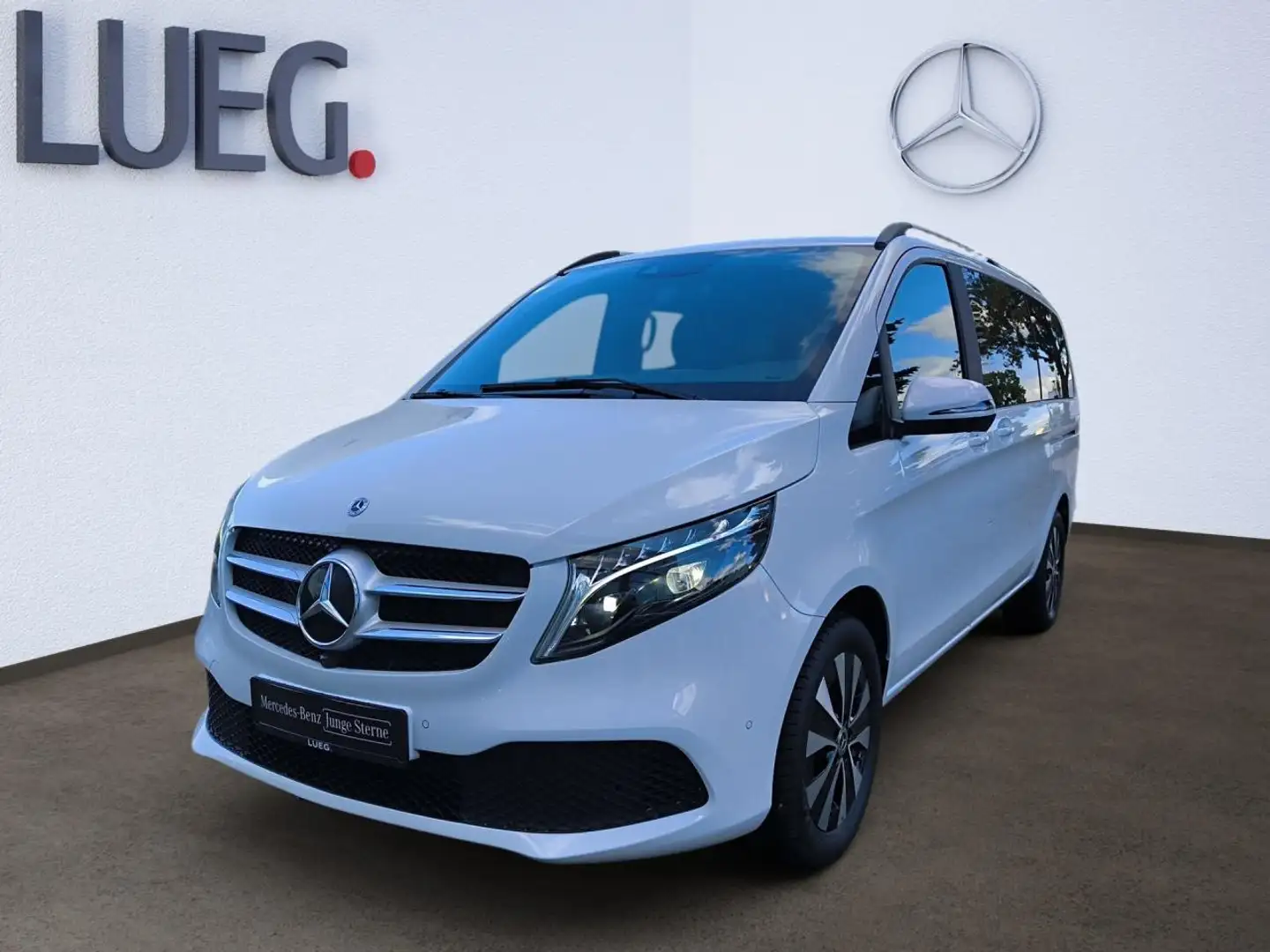 Mercedes-Benz V 300 d 4MATIC Lang el.Schiebe SpurW AHK Pano Blanc - 1