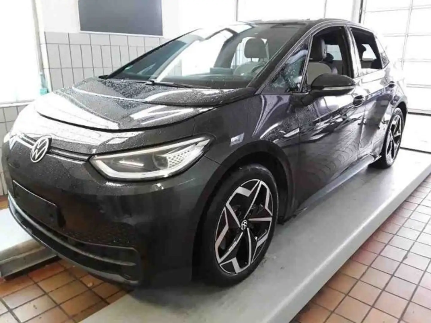 Volkswagen ID.3 Pro Performance Tech*NAVI*WP*PANO*KAM*SHZ*1 Grau - 2