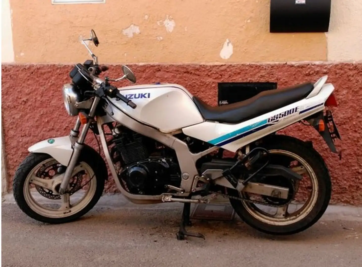 Suzuki GS 500 Blanco - 1
