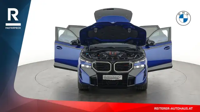 BMW XM view 8
