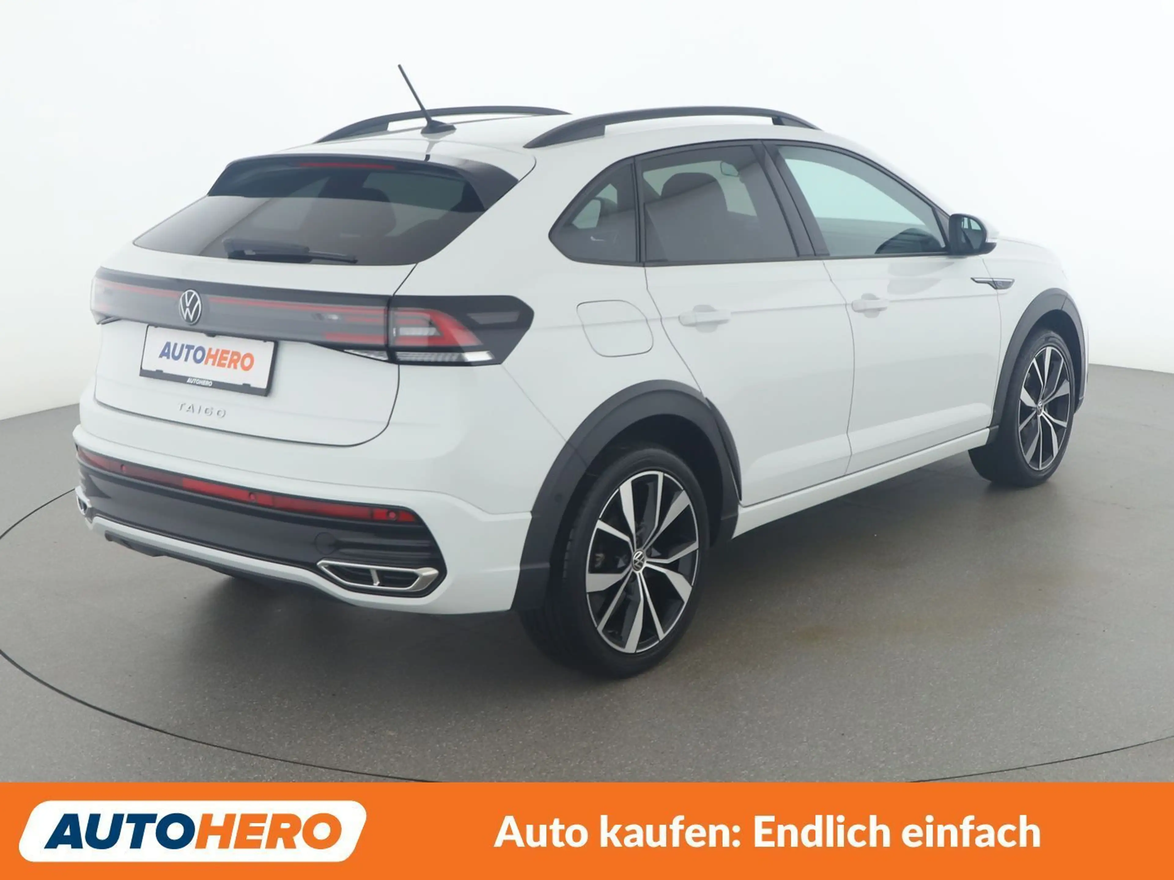 Volkswagen Taigo 1.0 TSI R-Line — photo 6