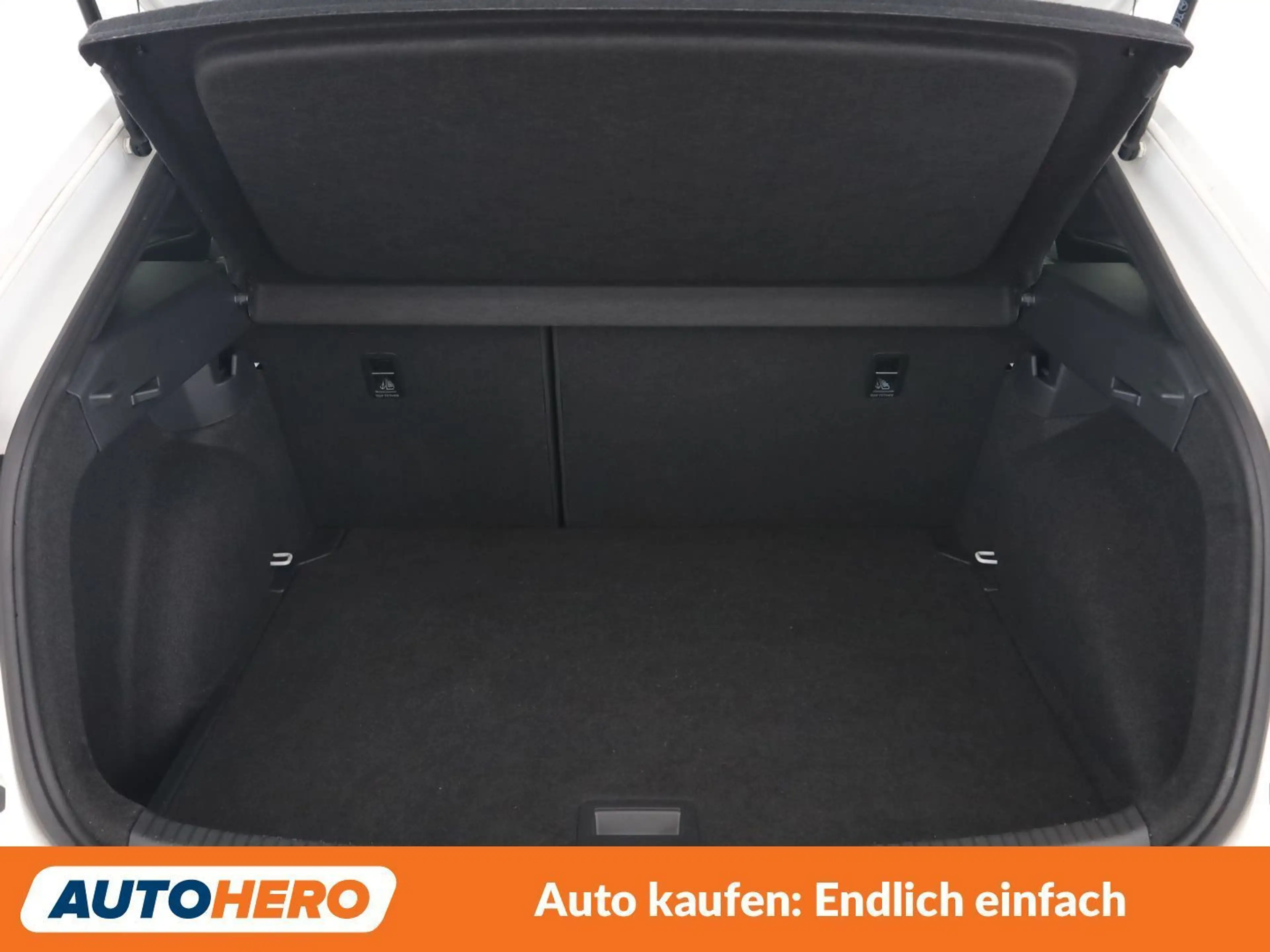 Volkswagen Taigo 1.0 TSI R-Line — photo 17