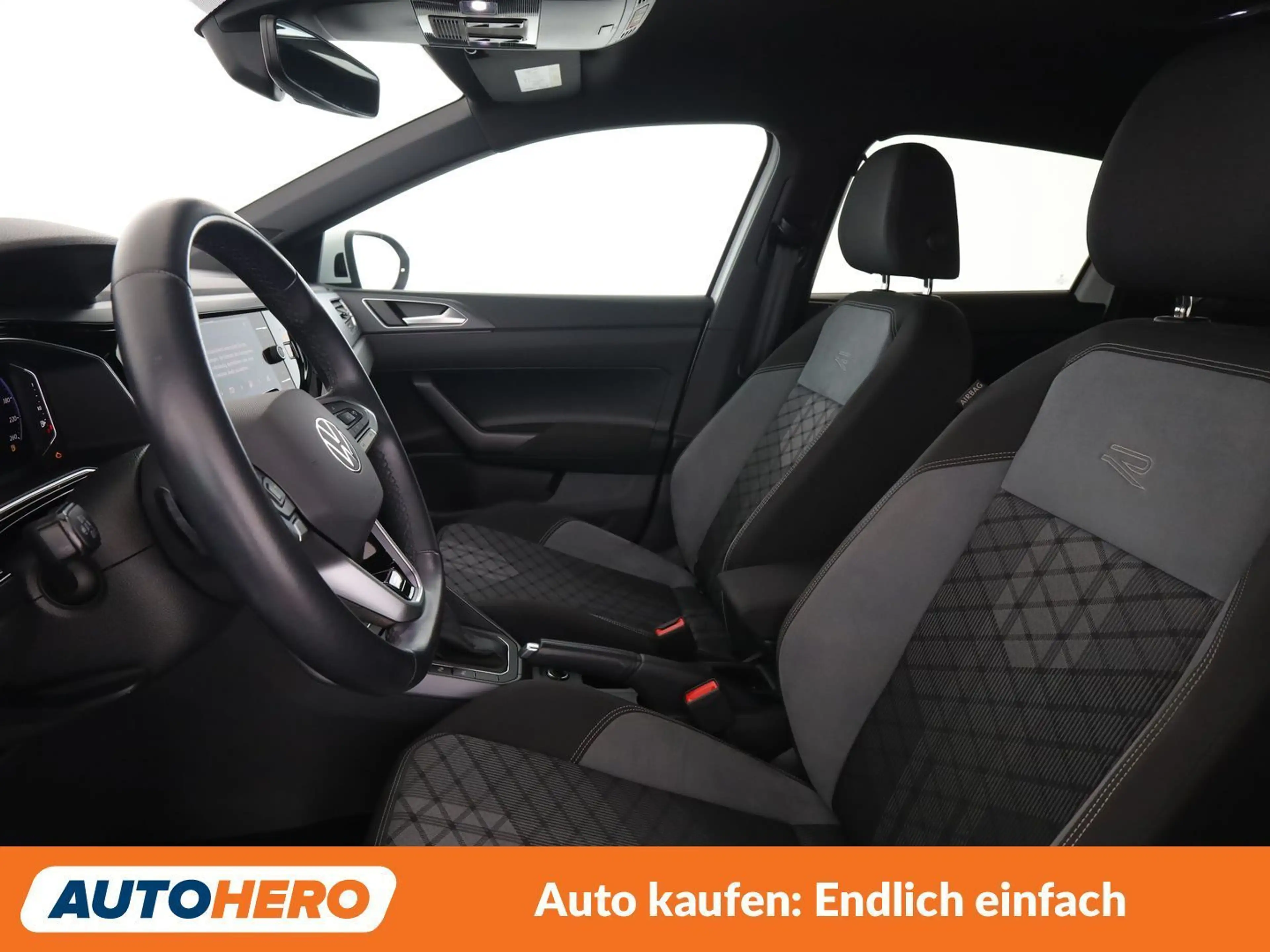 Volkswagen Taigo 1.0 TSI R-Line — photo 10