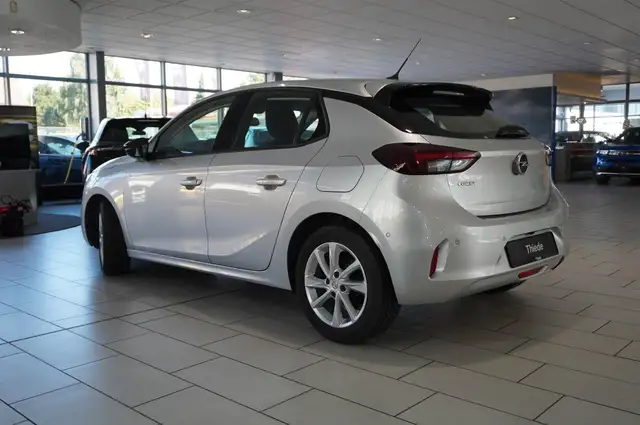 Opel Corsa view 10