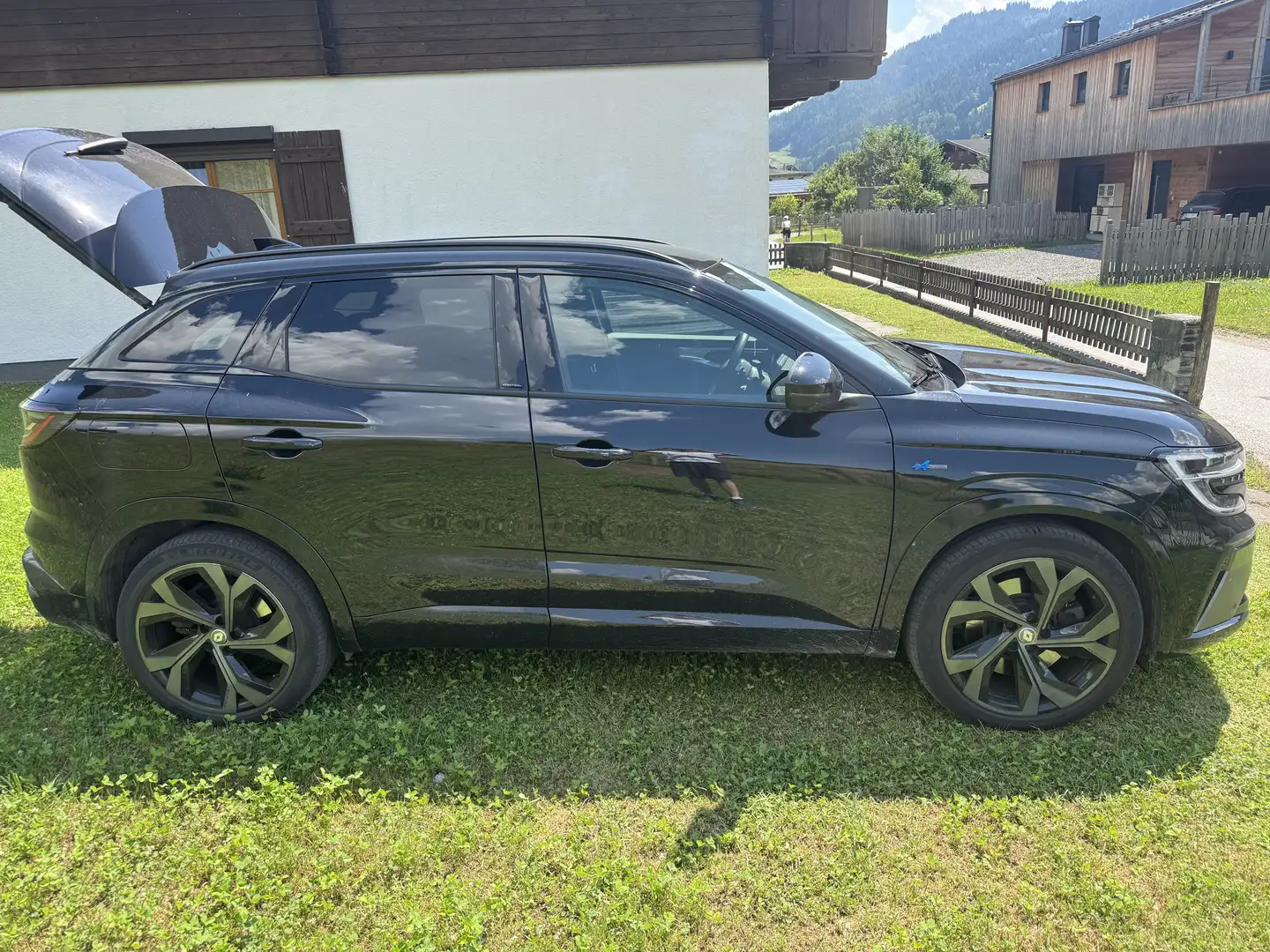 Renault Austral Mild Hybrid 160 Iconic Esprit Alpine Aut. Schwarz - 2