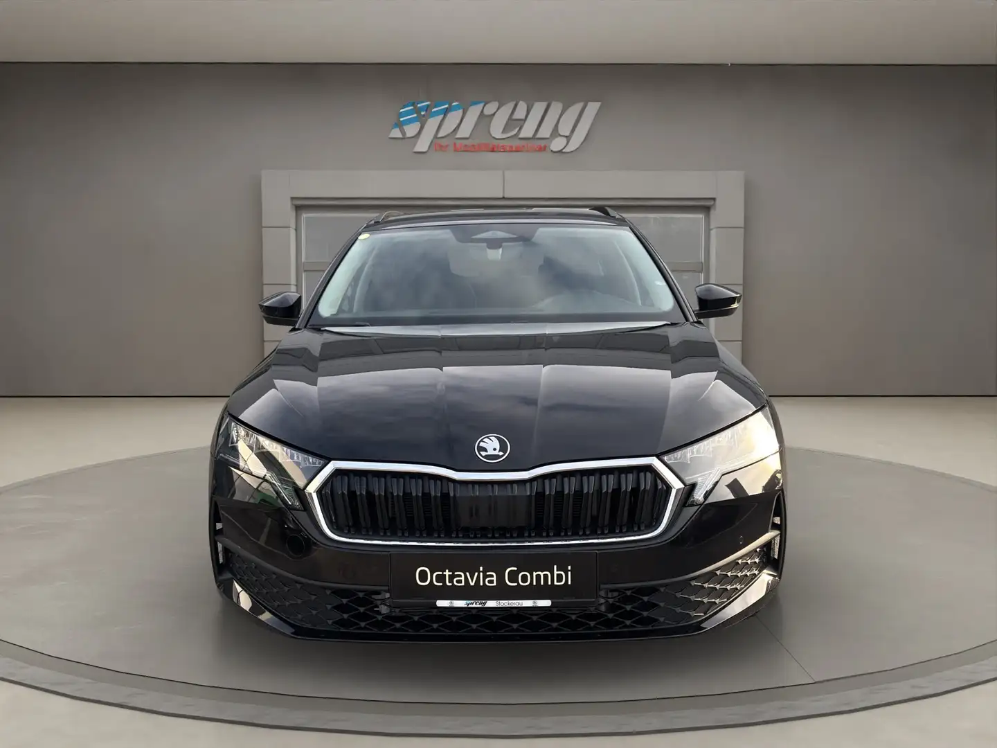 Skoda Octavia Combi 2.0TDI  nur € 26.999,-* Schwarz - 2