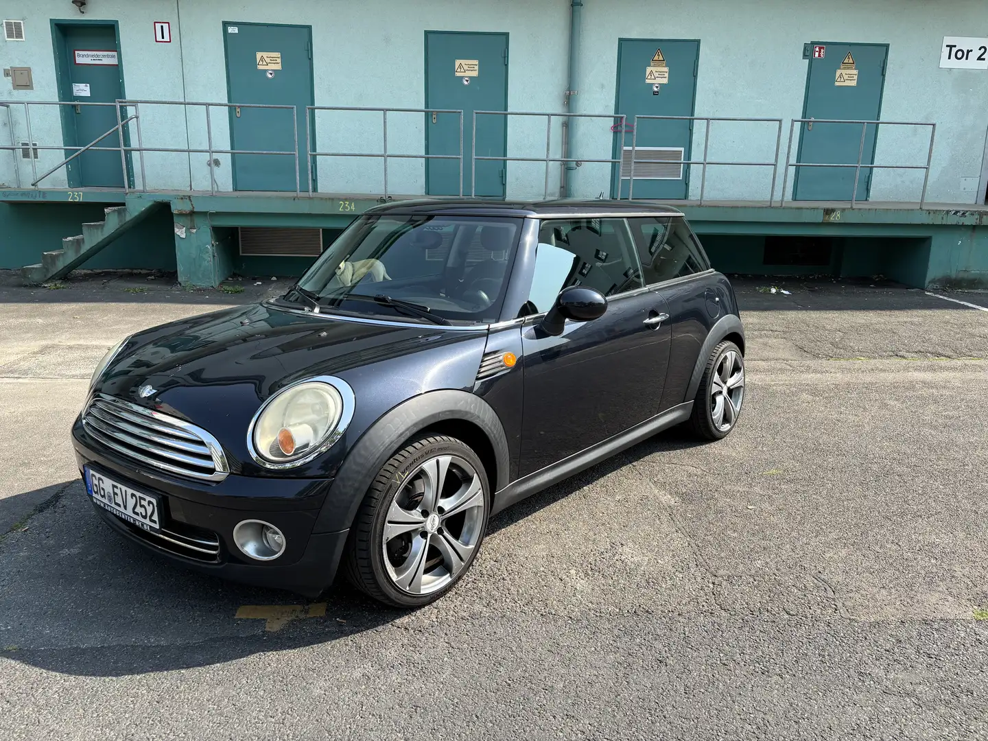 MINI Cooper Black - 1