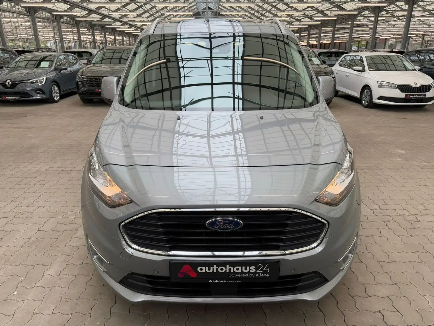 Ford Tourneo Connect 1.5 TDCi EcoBlue Grand Titanium Silber - 2