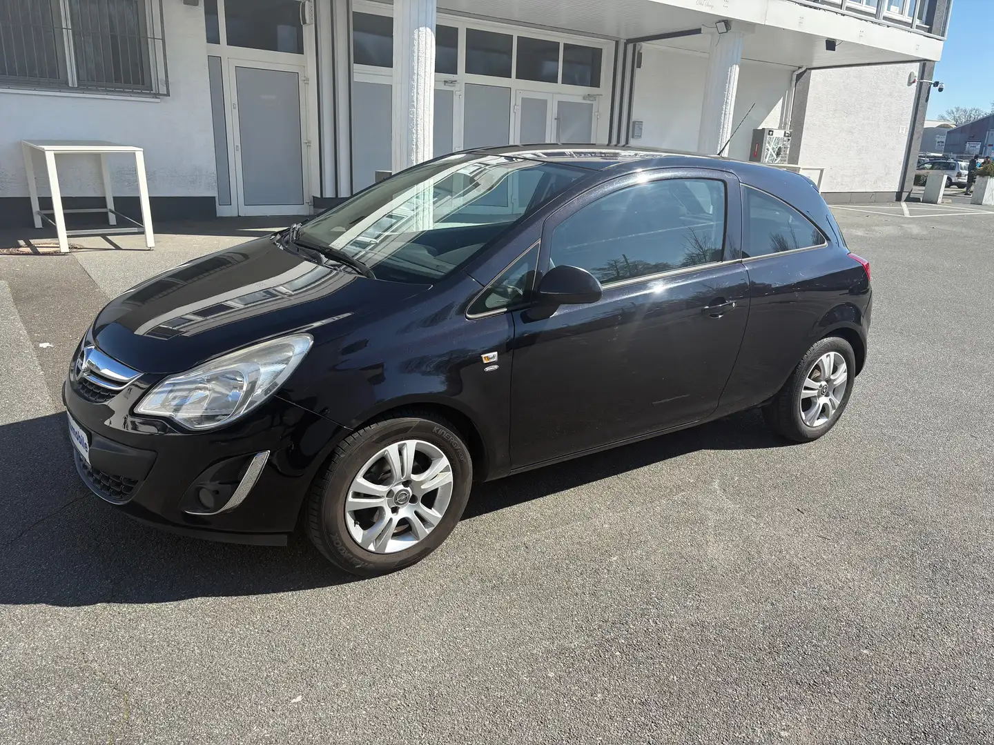 Opel Corsa Satellite/Scheckheft/2Hand/ Schwarz - 1