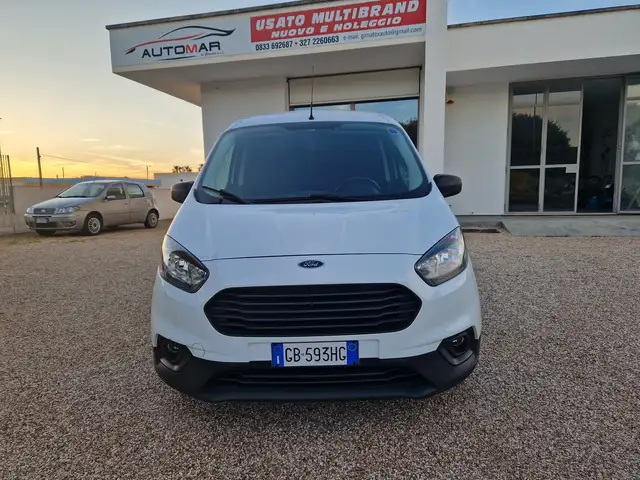 Ford Courier