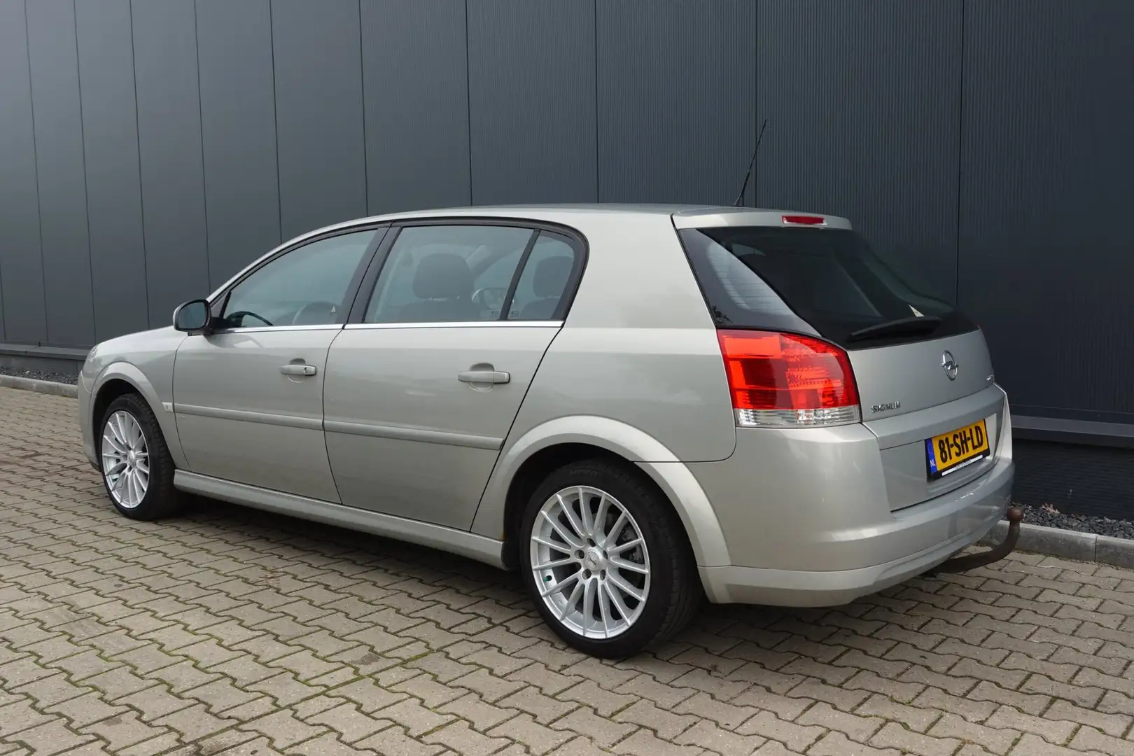 Opel Signum 2.2-16V Elegance dealeronderh. Grau - 2