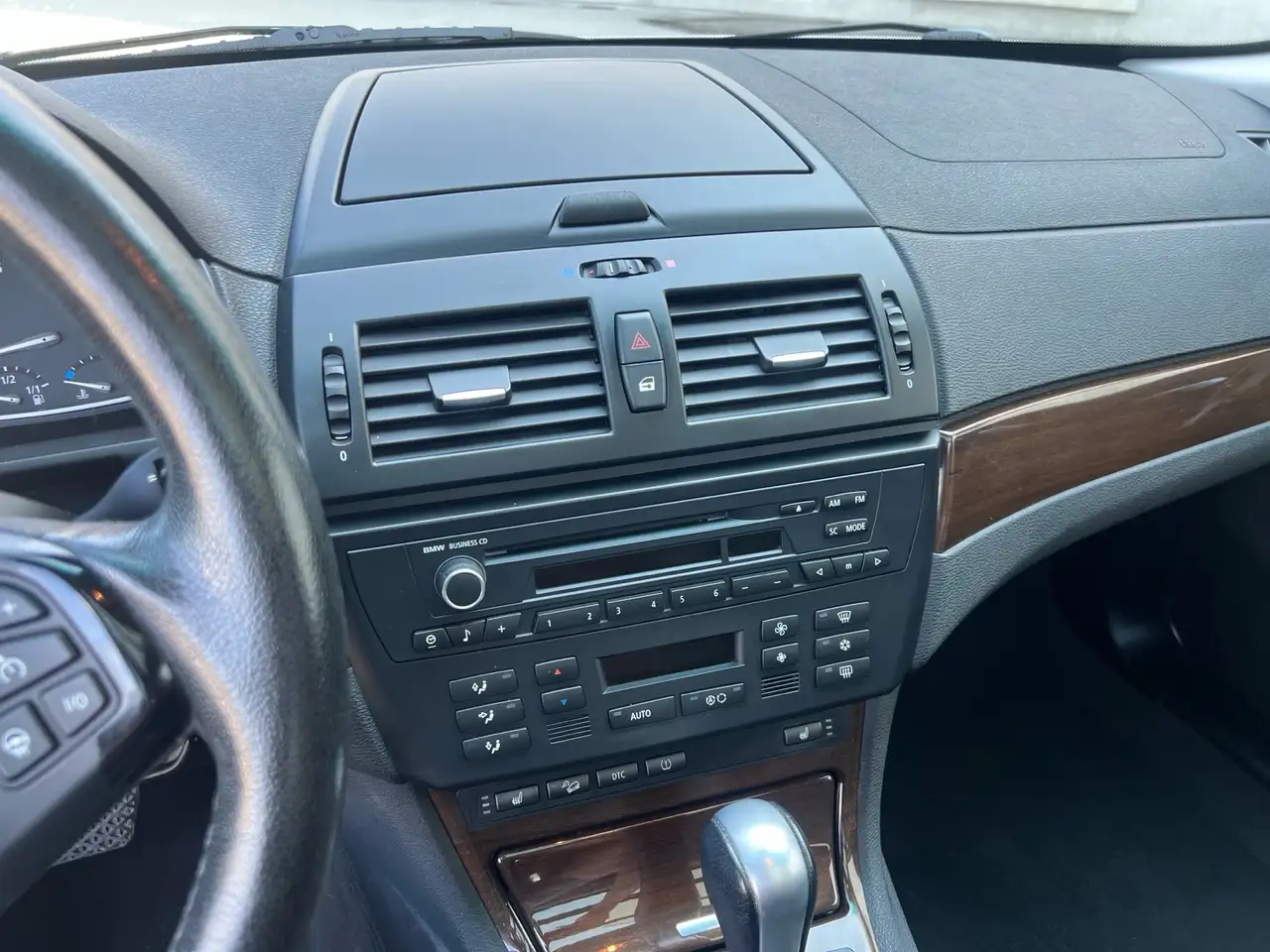 BMW X3 photo BMW X3