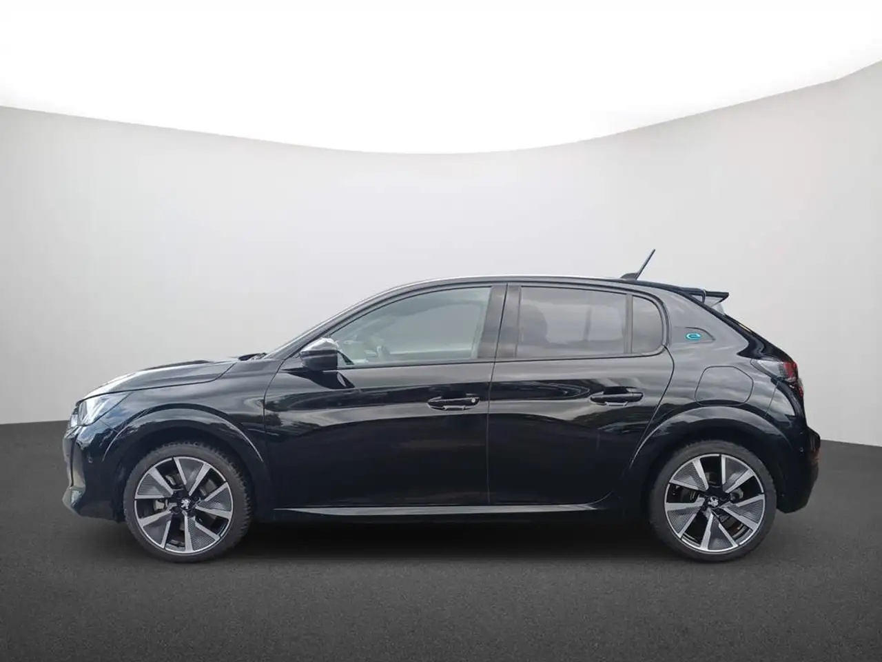 Peugeot 208 e- GT, миниатюра 4
