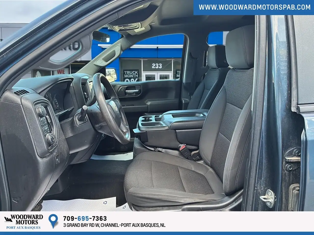 Chevrolet Silverado 1500 снимка Chevrolet Silverado 1500