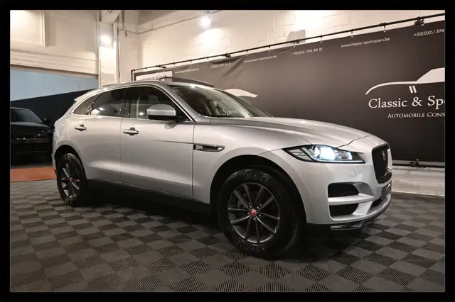 Jaguar F-Pace 2.0 D AWD LUXURY / PANO / CAMERA / FULL OPTIONS !!