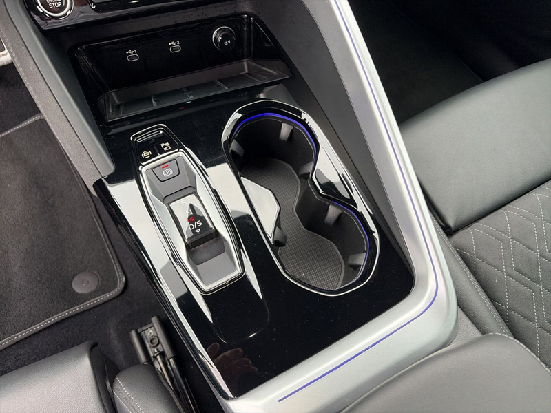 Audi Q5 SUV TFSI qu. edition one S line S tronic AHK — photo 15
