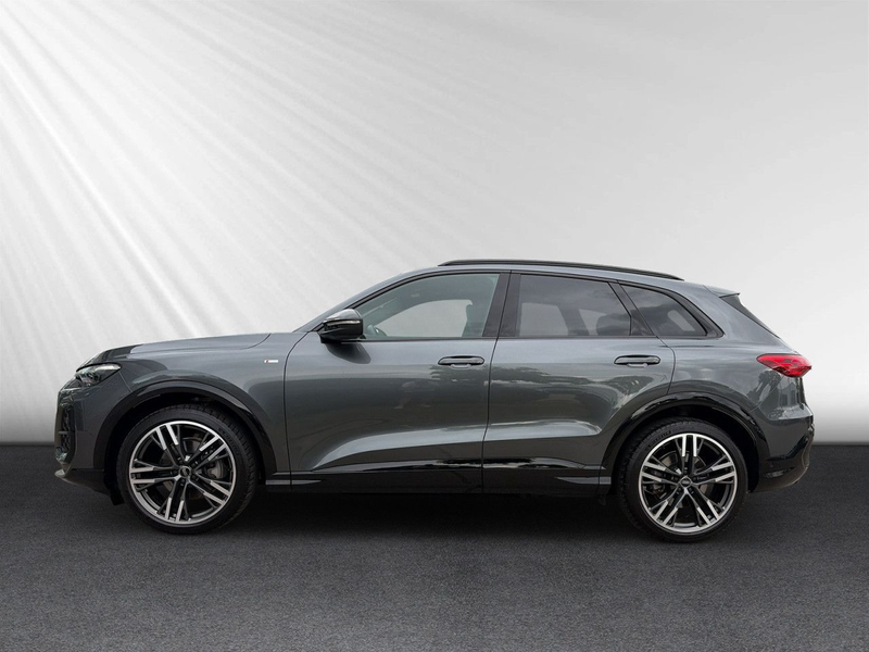 Audi Q5 SUV TFSI qu. edition one S line S tronic AHK — photo 2