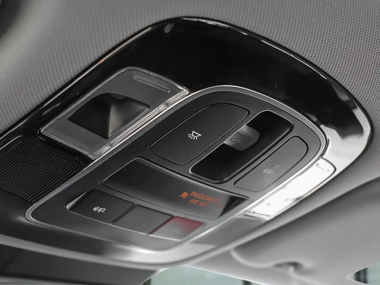 Hyundai SONATA снимка Hyundai SONATA