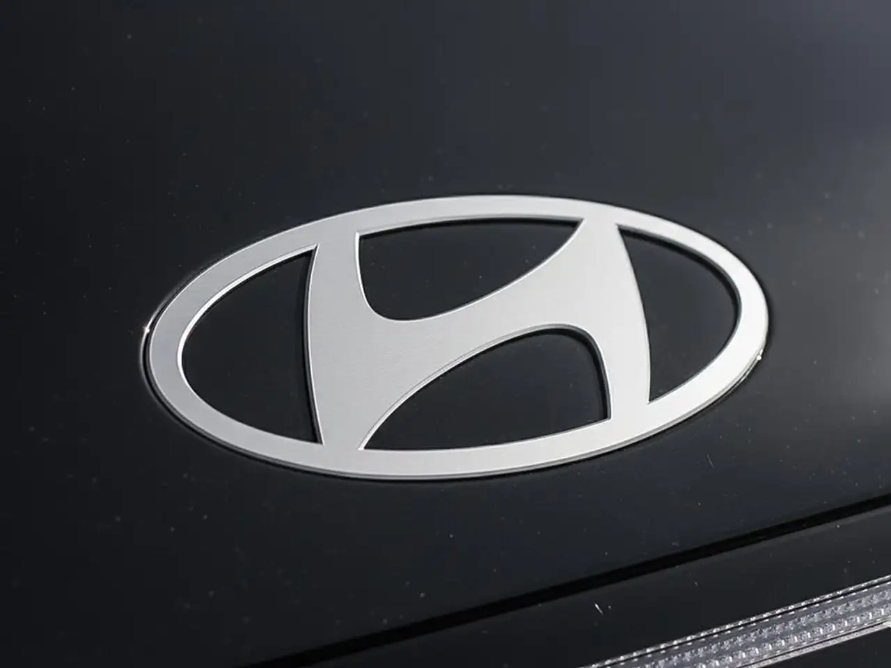 Hyundai SONATA снимка Hyundai SONATA