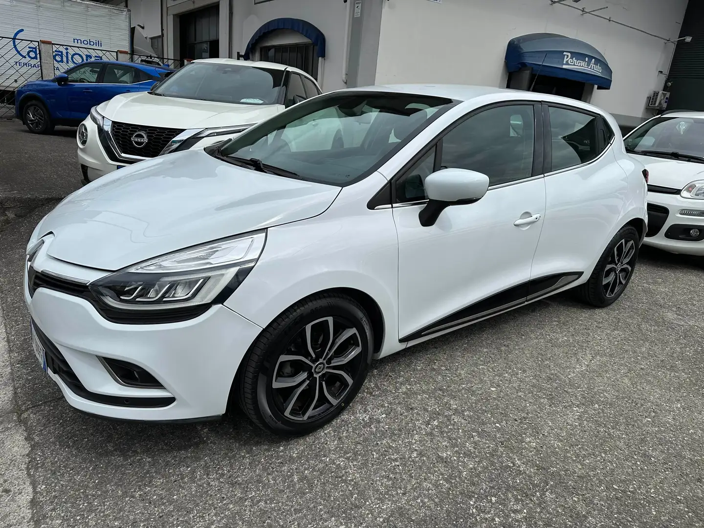 Renault Clio Clio 1.5 dci energy Zen 75cv Weiß - 1
