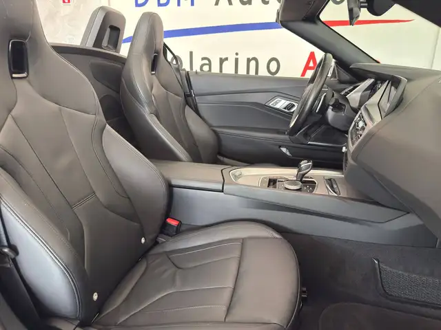 BMW Z4 view 9