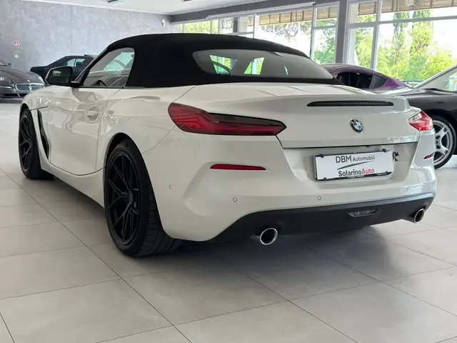 BMW Z4 view 3