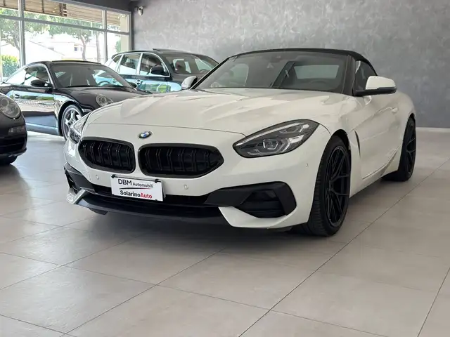 BMW Z4 view 2