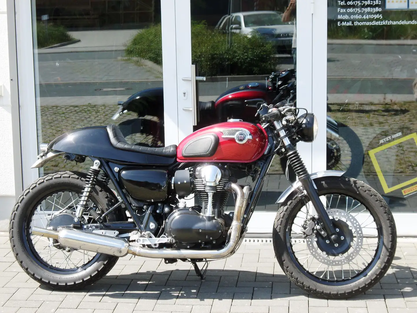Kawasaki W 800 Special Edition Style Ace Cafe Rouge - 1