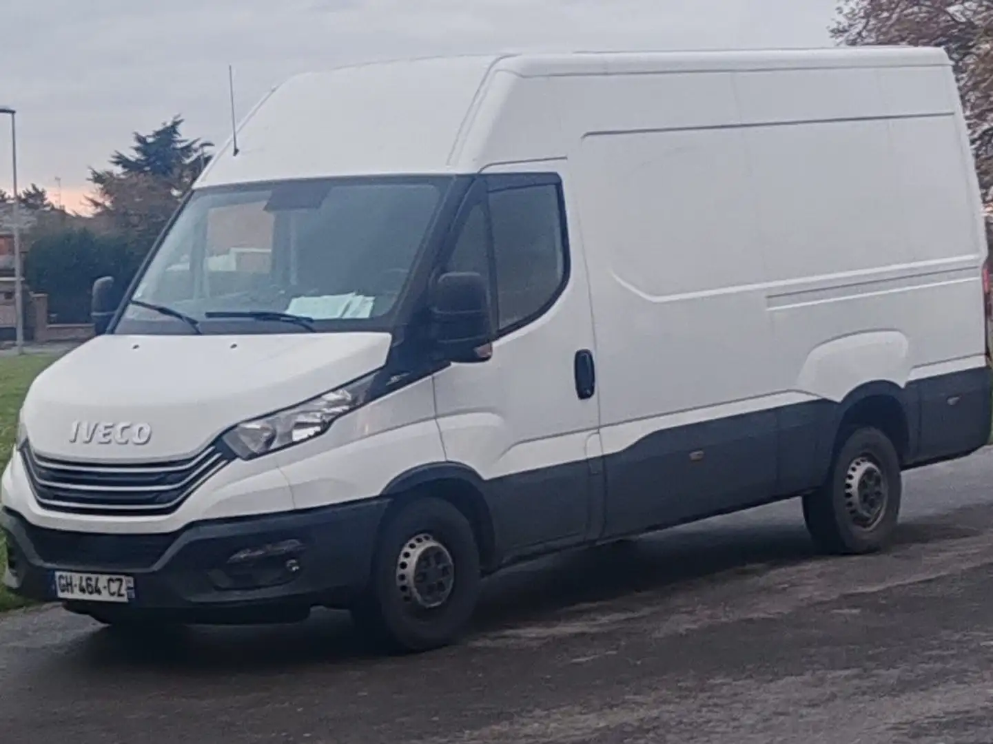 Iveco Daily FGN 35 C 18H SV12 H2 QUAD-LEAF BVM6 Blanc - 1