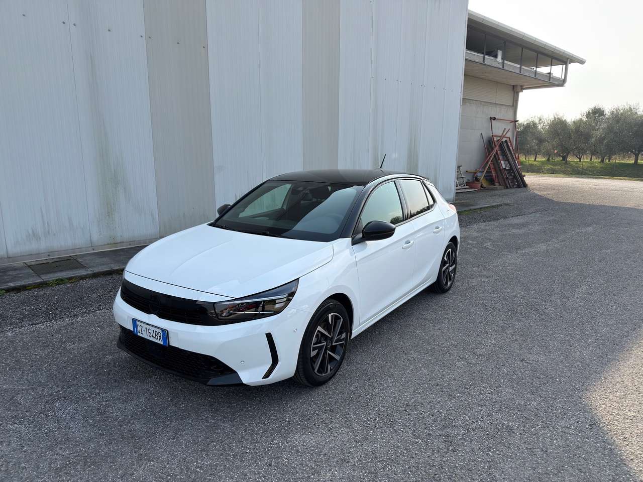 Opel Corsa GS 1.2 100 CV 6MT