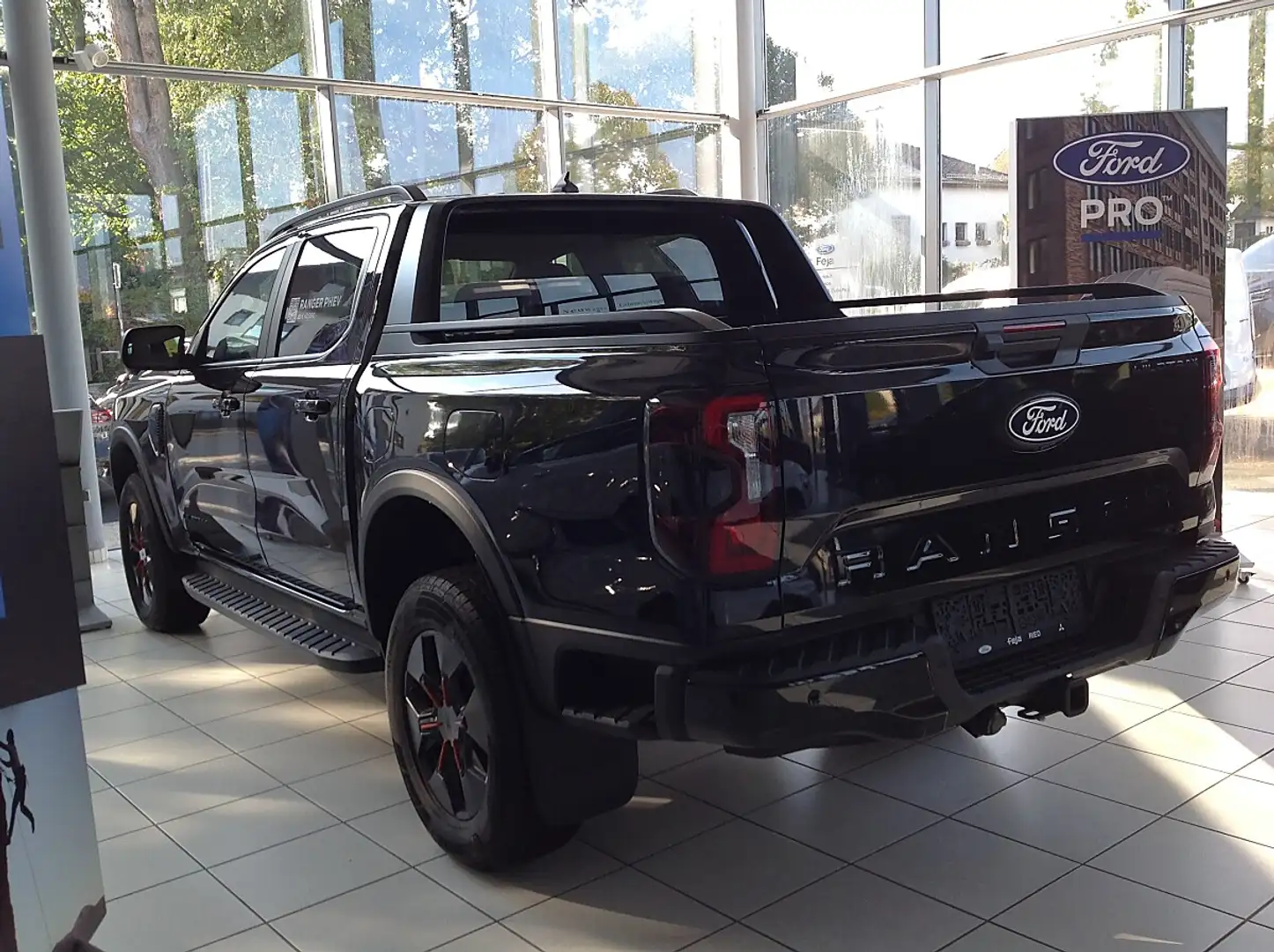 Ford Ranger Ranger Doppelkabine Wildtrak PHEV Schwarz - 2