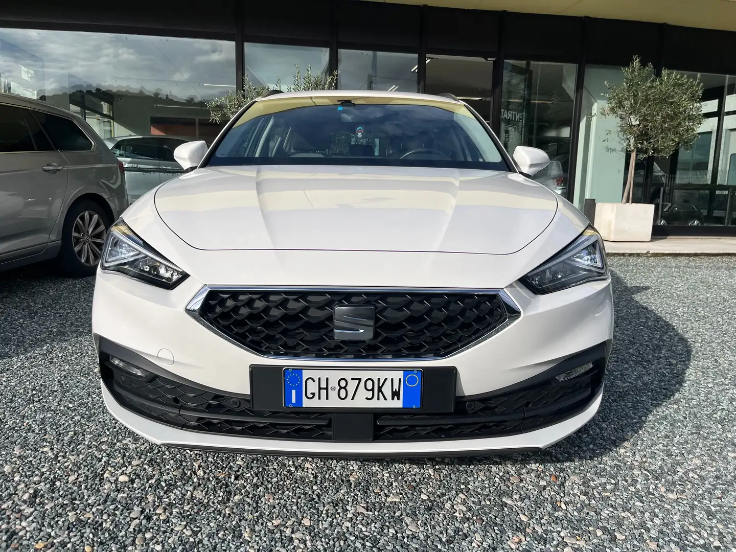 SEAT Leon Leon 2.0 TD tdi Style 05/2022 FULL LED Weiß - 2